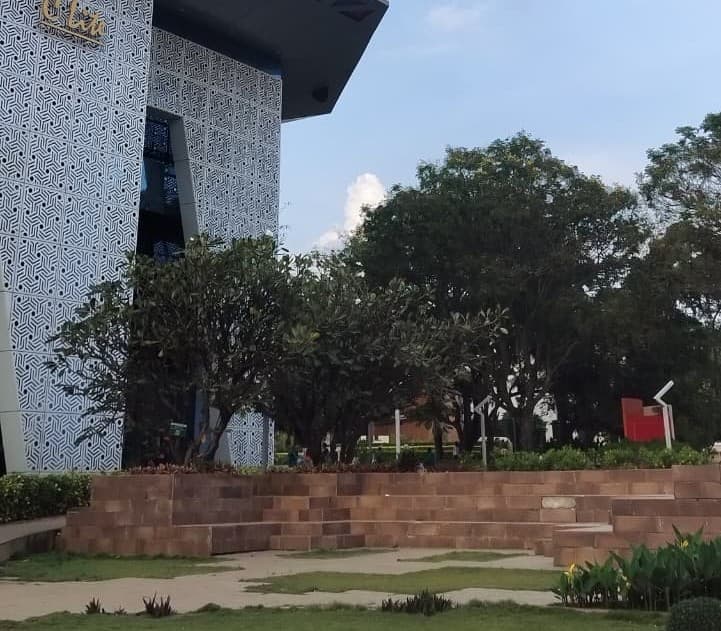 KLE Technological University Hubli campus photo 16